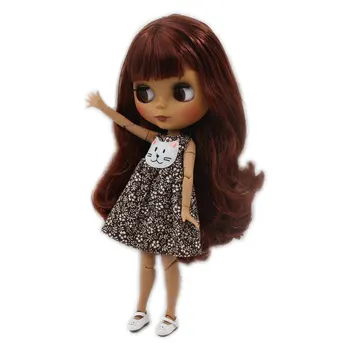ЛЕДЕНАТА кукла DBS Blyth, черно матирано лице, съвместно тялото, 1/6 bjd, вино-червена коса. Брой BL9388