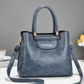 Най-новите модни дамски чанта 2023 г., новата модерна луксозна лесна чанта за през рамо в ретро стил за жени